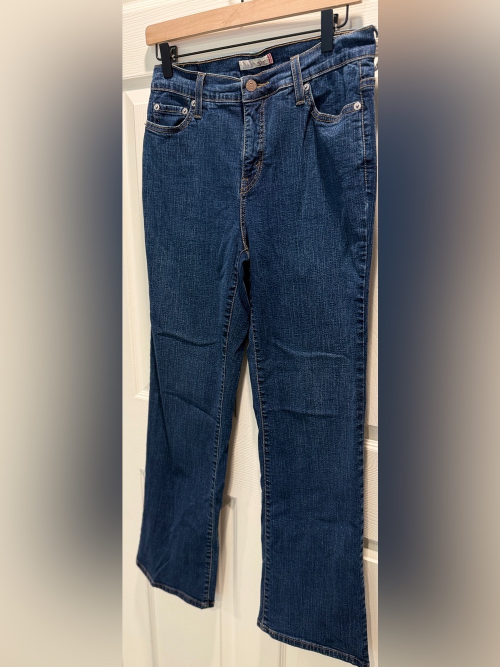 Levi’s 512 Perfectly Slimming Bootcut Jeans Women’s Size 10 Medium Wash Stretch - Picture 4 of 9